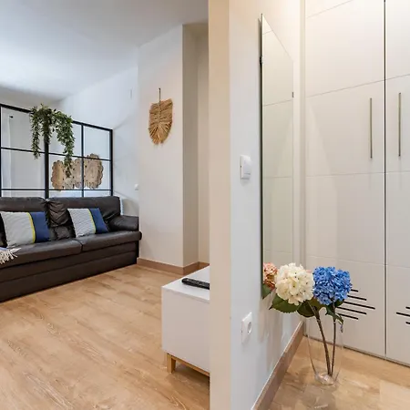 Malagasuite Comfortable Home Apartments Extérieur photo